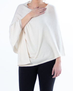 Hvit poncho av cashmere - Uten knapper