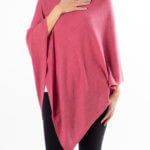 Lys rød poncho av kasjmir / cashmere uten knapper
