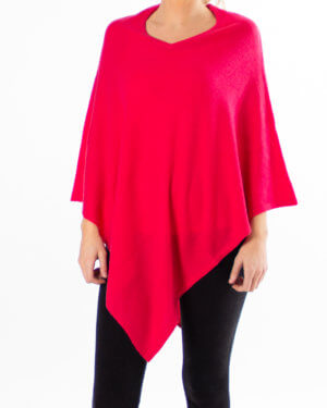 Rød poncho av kasjmir / cashmere uten knapper